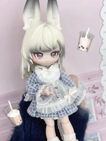 불가식 인형 공식 피크닉 데이 파랑 체크 아웃핏