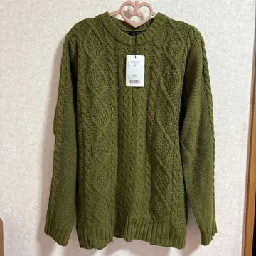 올리브 그린 케이블 니트 스웨터 M