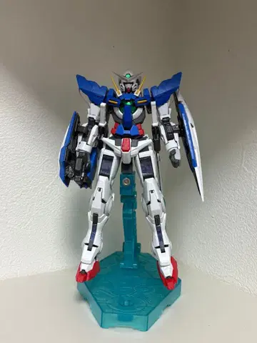 RG 1/144 건담 엑시아 베이스 포함