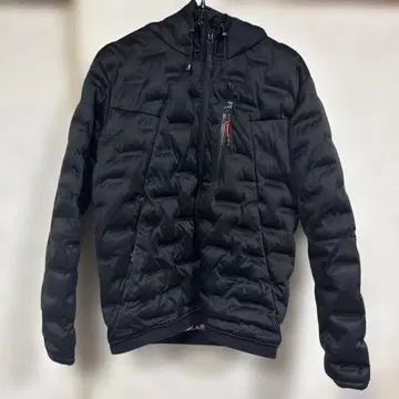 FieldCore 블랙 방한 자켓