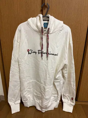 Nissy Entertainment 화이트 후드 부착 맨투맨