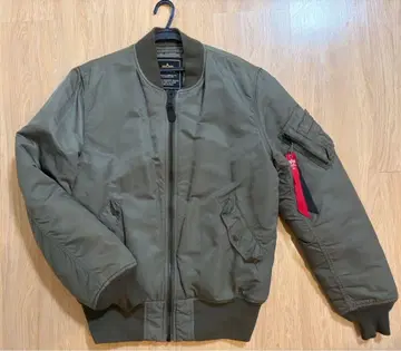 [ 새상품급 ] ALPHA INDUSTRIES MA-1 자켓 L