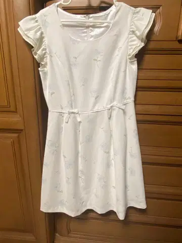 플라워 프린트 슬리브리스 원피스