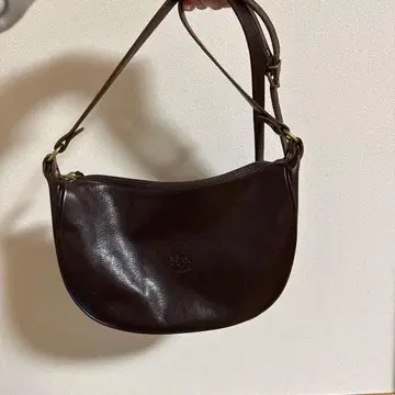 일비종떼 다크 브라운 숄더백