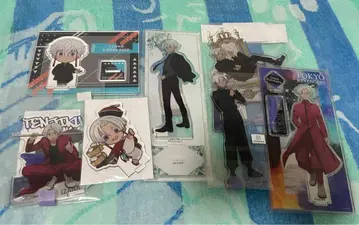 쿠로카와 이자나 아크릴 스탠드