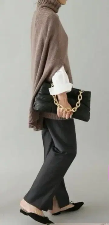 SLOANE 3G 지롱램 x 캐시미어 판초