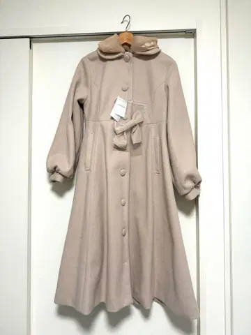 미사용 새상품 아오키 미사코 시마무라 콜라보 리본 코트