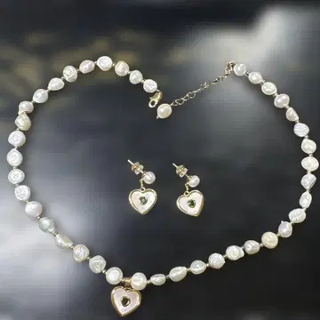 목걸이 세트 ( 목걸이 1개 + 귀걸이 1페어 )