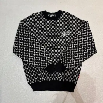 MOBB 모노그램 스웨터