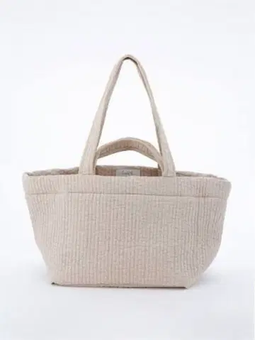 비오는날 정원 카페 베이지 pionunnal