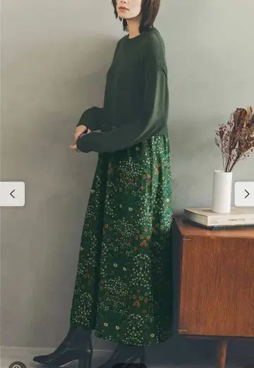 [ Felissimo ] 플라워 프린트 롱 스커트 (M 사이즈)