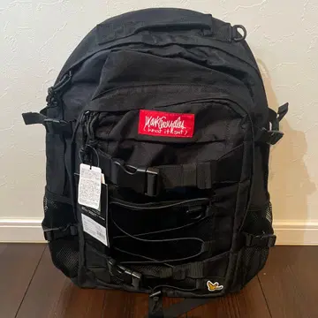 백팩 What it isn't