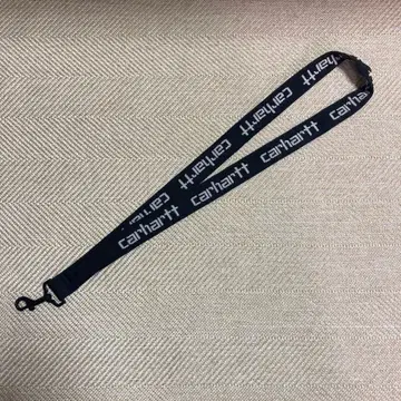 Carhartt 블랙 스트랩 후크 포함
