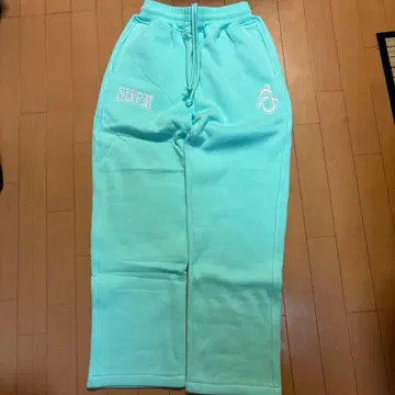 SIX PM vs TRUE RELIGION 스웨트 팬츠 민트 그린