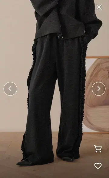 LOWRYS FARM 사이드 프릴 컷 팬츠