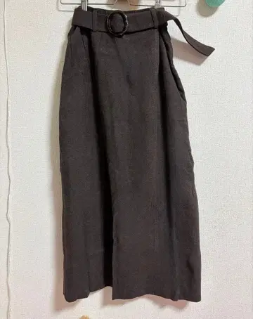 다크 브라운 울 타이트 롱 스커트