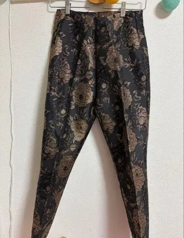 ZARA 자카드 팬츠