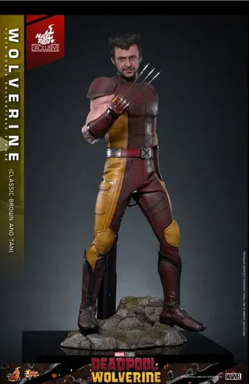 핫토이즈 울버린 브라운 수트 버전