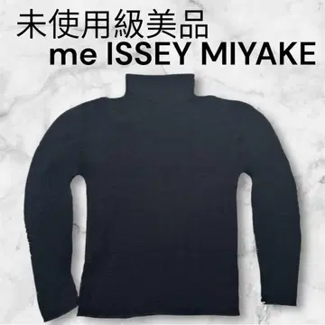 미사용급 새상품급 me ISSEY MIYAKE 플리츠 터틀넥