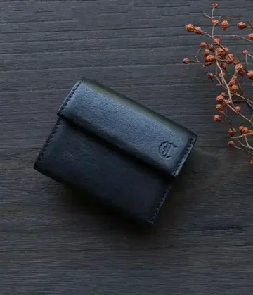 미사용 새상품 CLEDRAN 클레드란 3단 폴더형 지갑 블랙