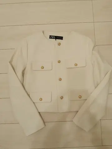 ZARA 노카라 자켓 화이트