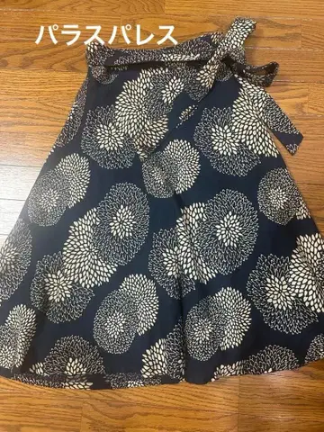 레어! 팔라스 팰리스 인디고 플레어 랩 스커트