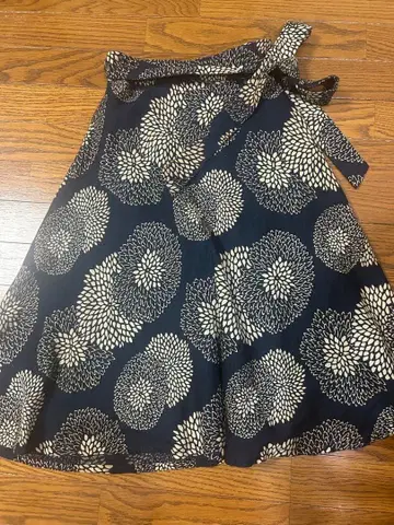 레어! 팔라스 팰리스 인디고 플레어 랩 스커트