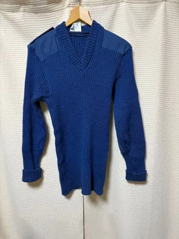 명령어 스웨터 (호주군?)