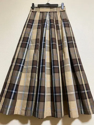 체크 플레어 롱 스커트