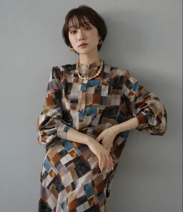 Lumier 기하학 패턴 원피스풍 셋업