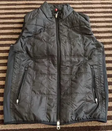 타이틀리스트 L 사이즈 다운 베스트 블랙 골프웨어 Titleist