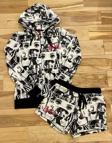 BARBIE 바비 셋업 맨투맨 후드티 숏팬츠 M