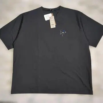 [ 미사용 택 포함 ] MABE 다크 그레이 T셔츠 M