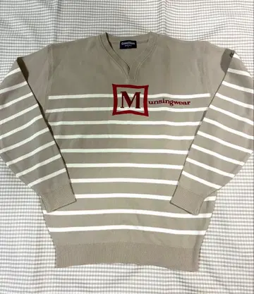 그랜드 슬램 먼싱웨어 V넥 니트 M