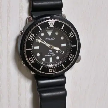 SEIKO PROSPEX 블랙 다이버 워치