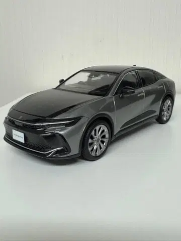 도요타 CROWN 크라운 크로스오버 컬러 샘플