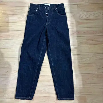 HATSKI 루즈 테이퍼드 데님