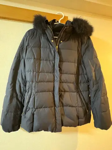 UNTITLED 후드 부착 다운 자켓