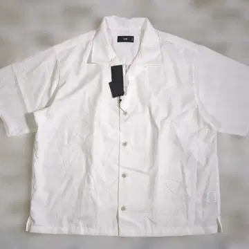 [ 미사용 택 포함 ] HARE 화이트 반팔 셔츠 S 사이즈