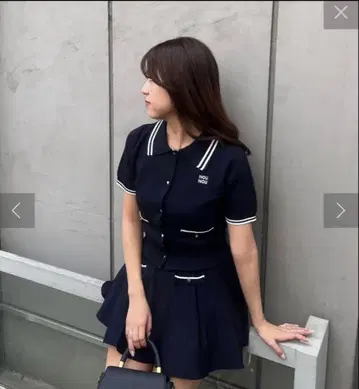 올리브 데 올리브 네이비 스커트 셋업