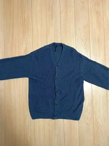 리브 편직 그레이 V넥 가디건