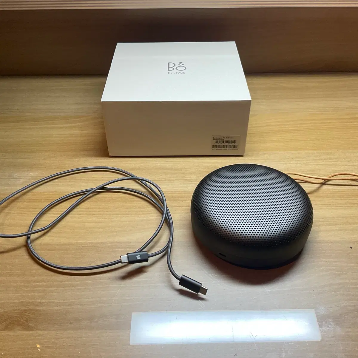 Bang &amp; Olufsen Beosound A1 3rd Gen Speaker