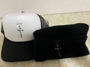 CACTUS Jack 트래커 캡 & 니트 모자 세트 블랙 화이트