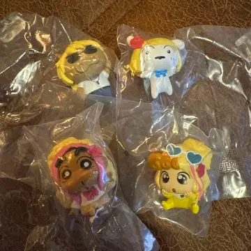 갸루 짱구는 못말려 캡슐 토이 4체 세트