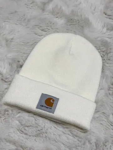 [ 가격 인하 중 ] Carhartt 화이트 니트 모자