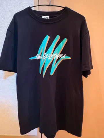 Mrs. GREEN APPLE 셔츠