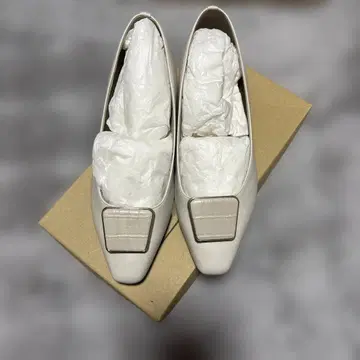 르 탈론 펌프스 24