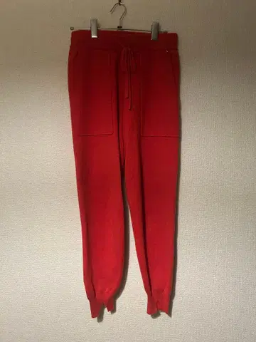 빨간색 조거 팬츠 허리밴딩