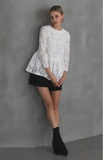 택 포함 새상품 meraki 개더 플레어 레이스 상의 화이트