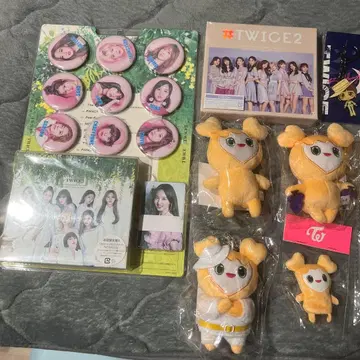 TWICE 캔뱃지 클리어 파일 봉제 인형 세트